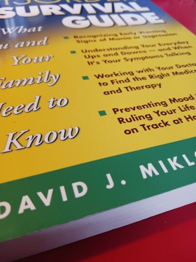 The Bipolar Disorder Survival Guide/ David J.Miklowitz, PhD
