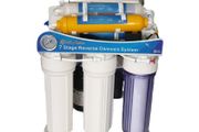 8 Stage Reverse Osmosis with UV Lamp