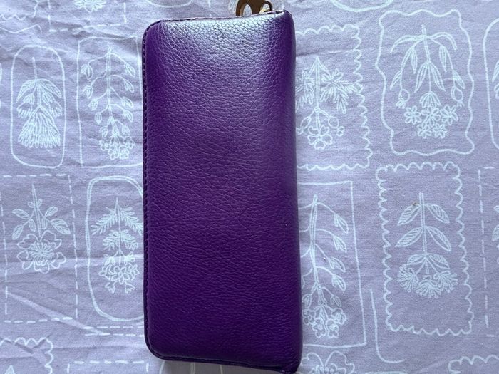 Beautiful Marc Jacobs Womens wallet for sale