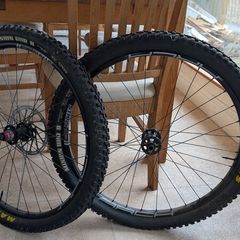 Custom 27.5 wheels
