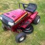 Ride on lawnmower Image 3