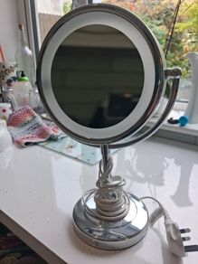 Make up Mirror