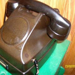 Old Wind Up Telephone