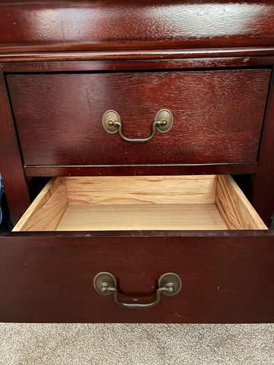 Chest of Drawers & Lockers