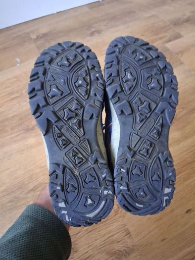 Kids shoes tracking boots sneakers Regatta waterproof boys like new size EU 36