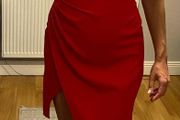 red dress size S