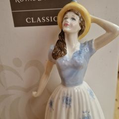 Royal Doulton Figurine "Catherine"