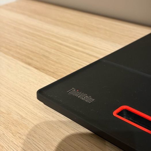 Lenovo ThinkVision 27 inch QHD USB-C Docking Monitor