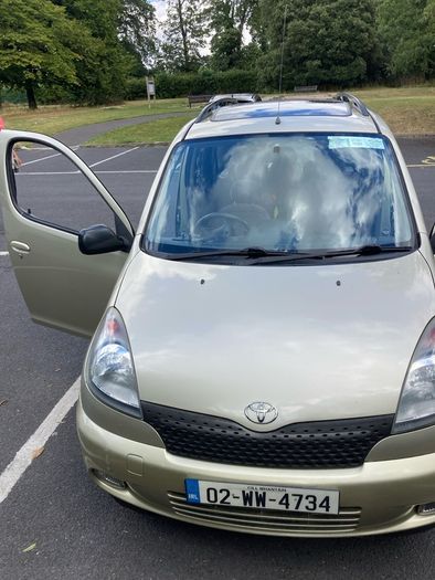 2002 Toyota Yaris