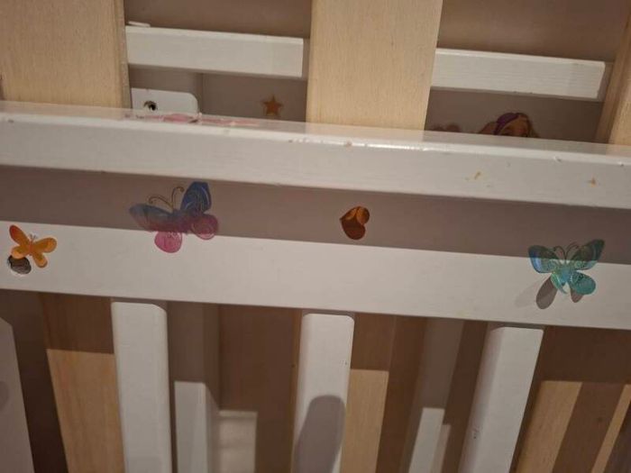 FREE white bedframe