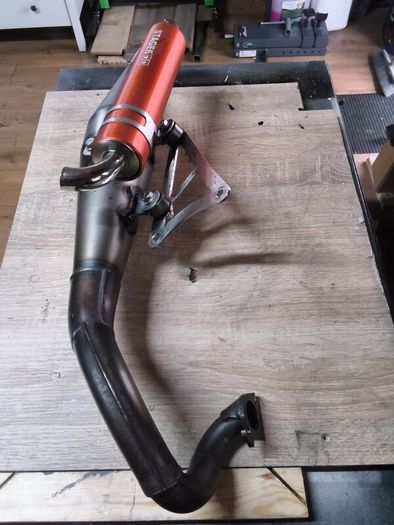 Yamaha aerox Exhaust