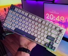 Wireless RGB Keyboard