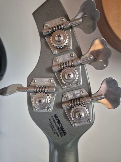 Music Man Bongo 4 HS 2003 USA