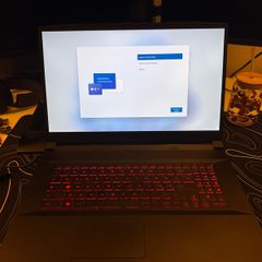 MSI katana GF76 + bag