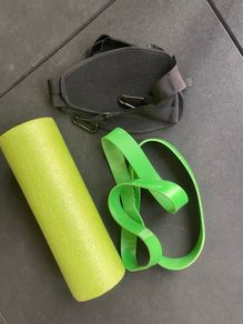 Ab straps (x2) resistance band and foam roller