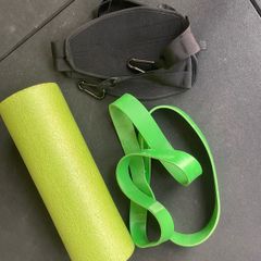 Ab straps (x2) resistance band and foam roller