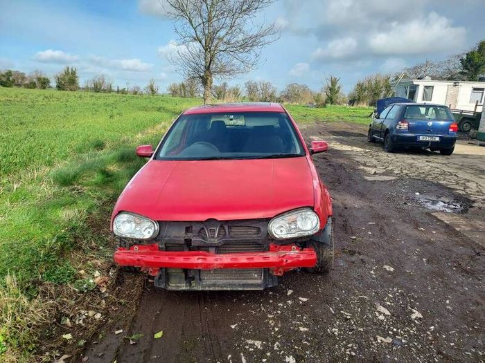 MK4 Golfs for breaking