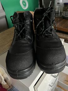 safety boots