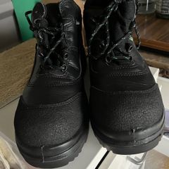 safety boots
