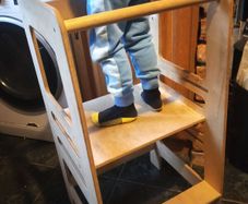 Kids Kitchen Helper stand