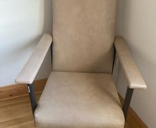 Orthopaedic chair