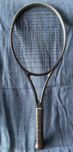 Tennis racket Wilson RF 01