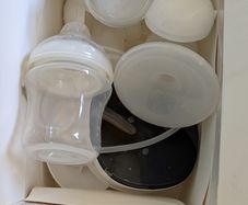 Breast pump