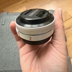Samsung NX 16mm f/2.4 i-Function Pancake Lens