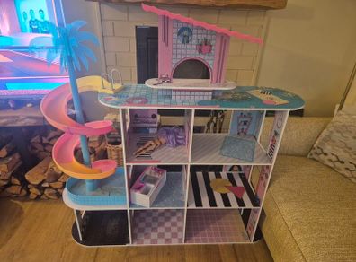 L.O.L Surprise doll house