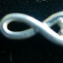 Vintage 9K White Gold Pendant Image 9