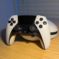 Sony DualSense Edge Wireless Controller - Excellent Condition
