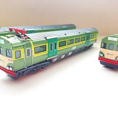 Model  Railway Irish 3  Car Dart Dcc Ready