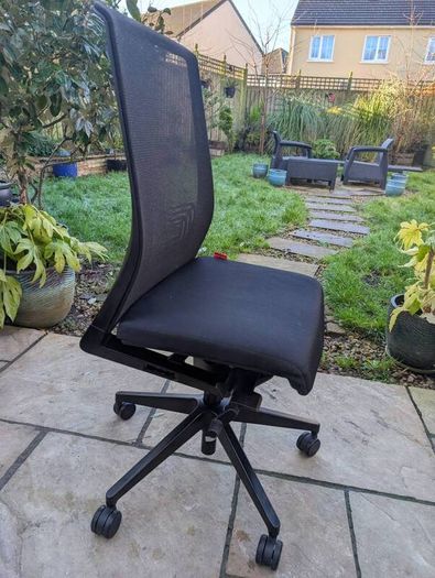 ergonomic office chair