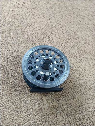 fly reel . 3.5 inch Thames fishing tackle mucilin 100 .
