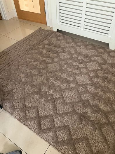Harvey Norman Rug. 160cm x 230cm