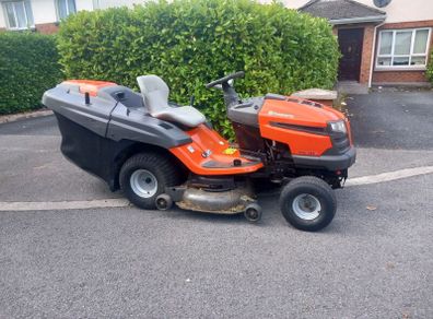 ride on lawnmower