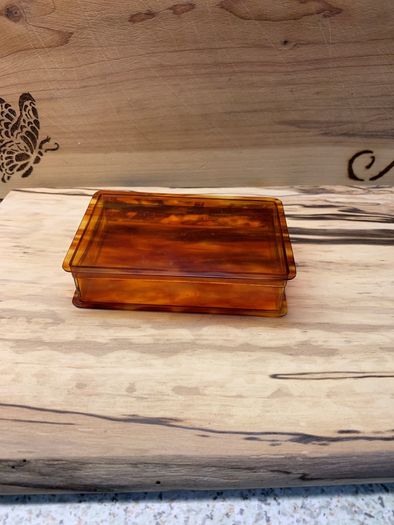 collectables  Xylonite vintage box