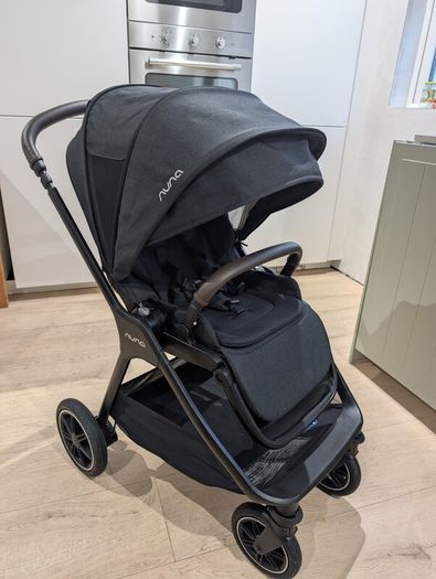 Nuna Triv Next pushchair