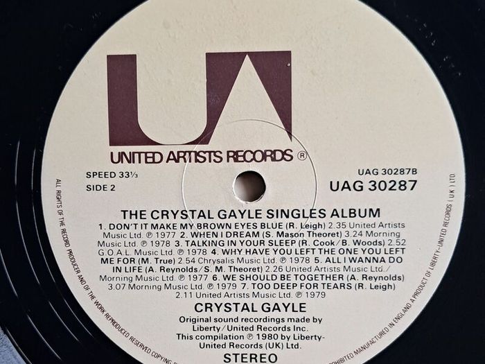 The Crystal Gayle Singles Album Vinyl