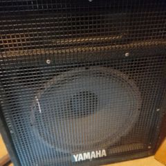 YAMAHA SV1 12" Speakers X2 and leads