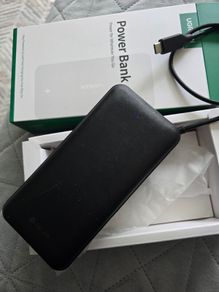 DEVIA 20,000mAh Power Bank Used