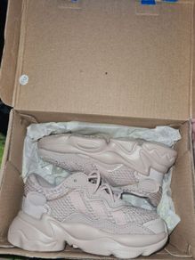 boys adidas ozweego