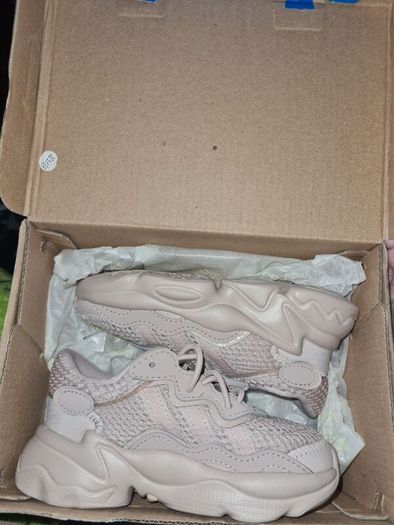 boys adidas ozweego