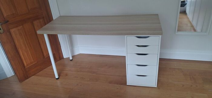 Ikea desk (top n 2 legs only) drawers NOT included