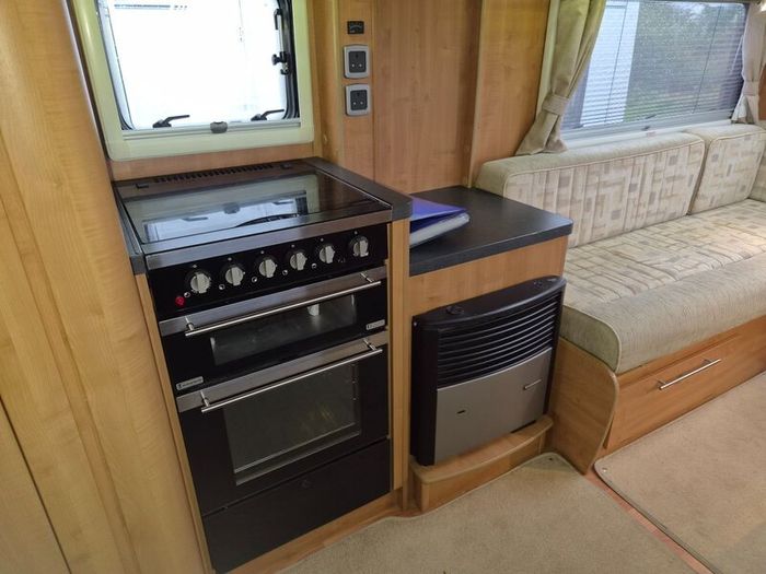 Camper