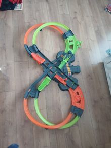 Hot wheels Action track