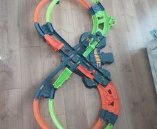 Hot wheels Action track