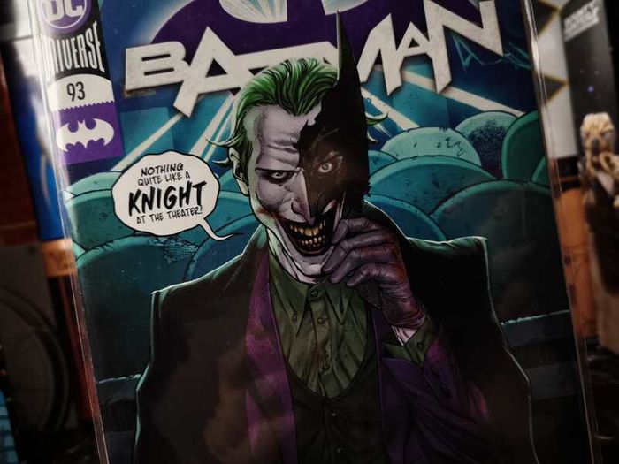 Batman ! Issue #93 ! Harley Quinn Versus Punchline ! 2020 ! by DC Comics !
