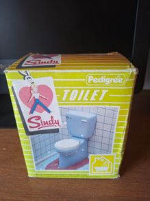 Vintage Sindy Bath and Toilet