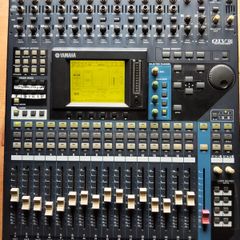 Digital Mixing Console 01V96